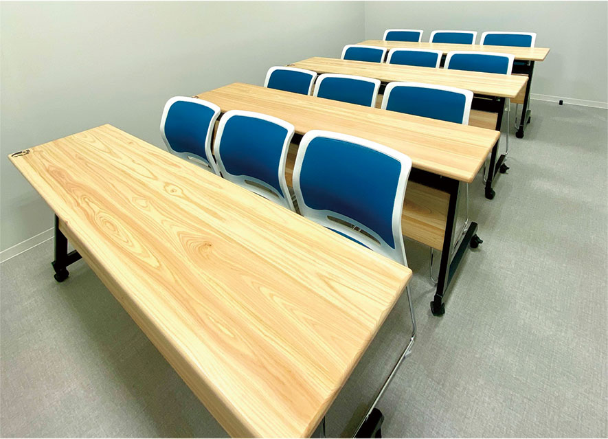 県産材ベンチ・会議テーブル／愛知県